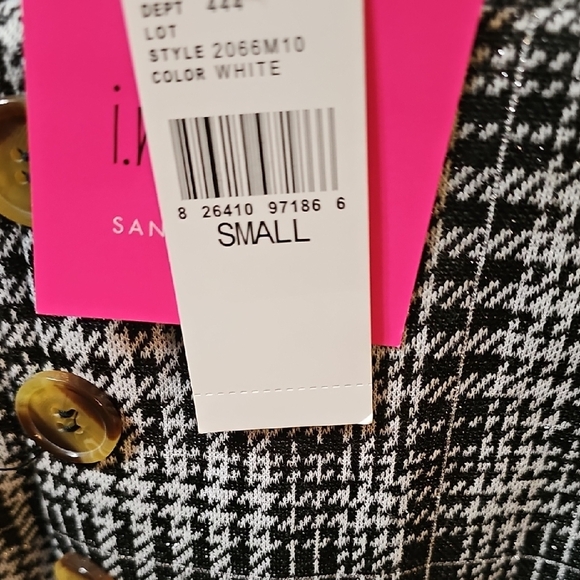 I.N. Works NWT Girls Stylish Black and White Plaid Skirt Size Small - Picture 2 of 7